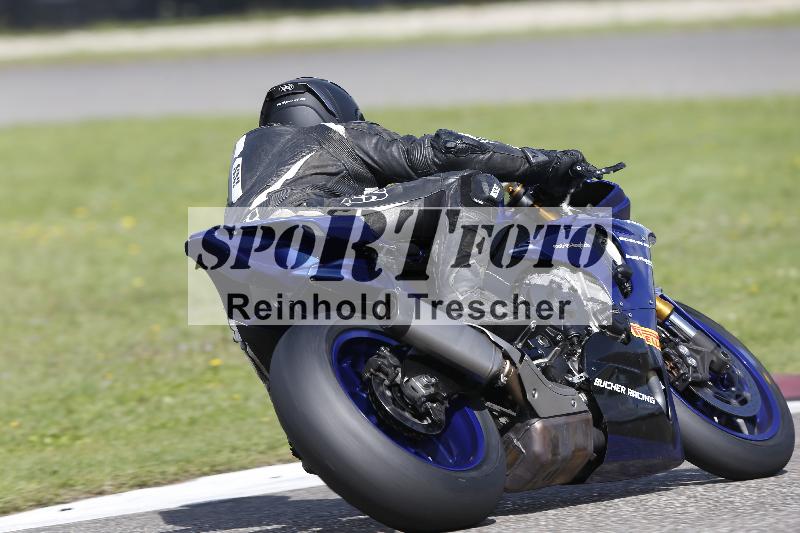 /Archiv-2025/53 16.09.2025 Track Day Domi Aegerter ADR/Gruppe rot/10